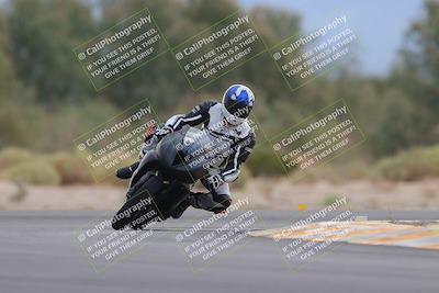 media/Sep-10-2023-SoCal Trackdays (Sun) [[6b4faecef6]]/Turn 7 (840am)/